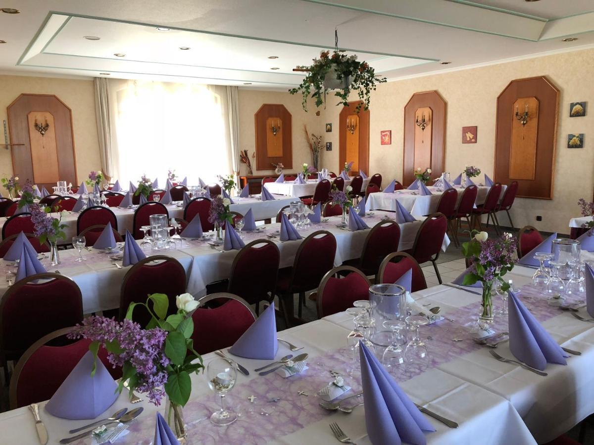 Hotel Herbstein Kültér fotó