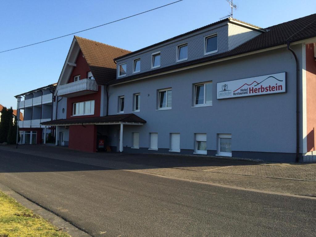 Hotel Herbstein Kültér fotó